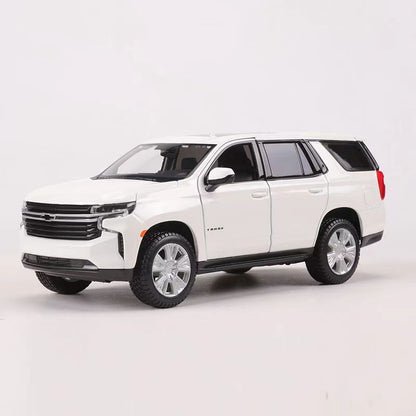 2021 Chevrolet Tahoe - MAISTO Off-Road Die Cast Cars 1:26 (Red)