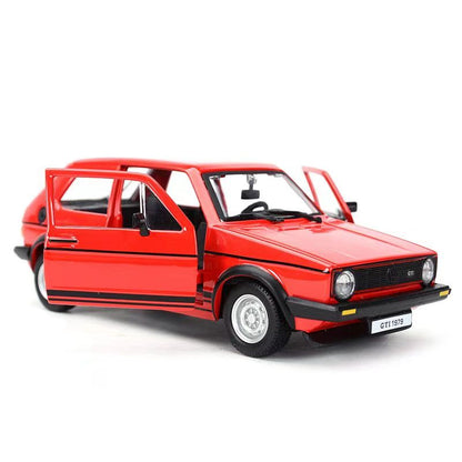 1979 Bburago Golf MK1 GTI Hot Hatch Static Volkswagen Golf GTI Hatchback 1/24th Scale Model Cars (Red)