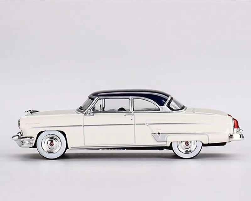 1954 Lincoln Capri Classic Sedan 1/64 Diecast Model (White)