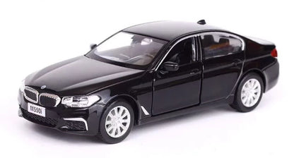 BMW M5 M550i Sedan 1:36 Scale Cars