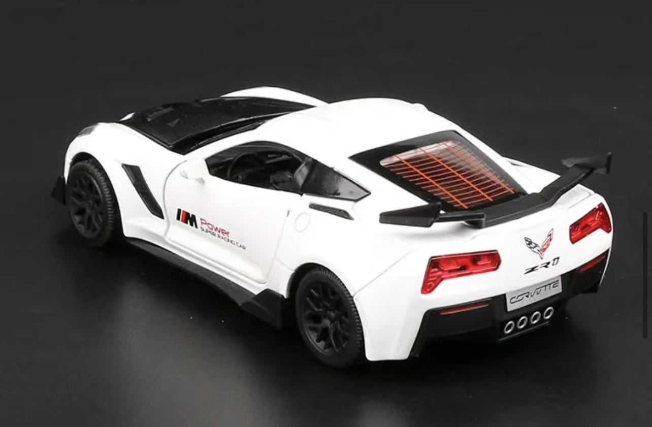 2019 Chevrolet Corvette ZR1 White Sports Cars Diecast Model 1:32