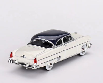 1954 Lincoln Capri Classic Sedan 1/64 Diecast Model (White)