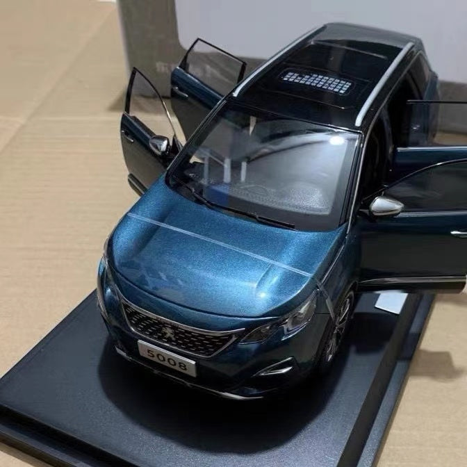 2021 Dongfeng Peugeot 5008 SUV 1/18 Diecast Cars (Black)