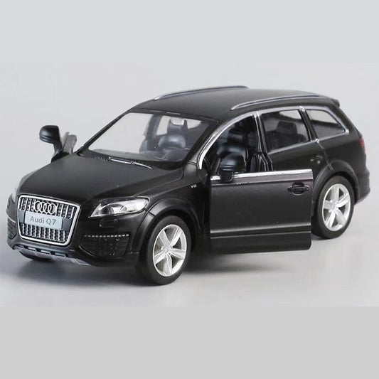 Audi Q7 Black Luxury Large SUV 1:36 Die Cast Model Cars