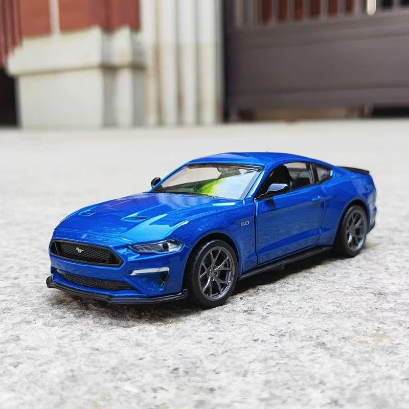 Ford Mustang GT Sports Car Die Cast Toy Cars 1:34