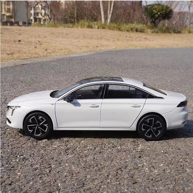 2023 Peugeot 508L Diecast Metal Cars 1:18 Scale (White)