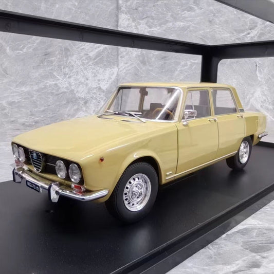 MITICA 1971 Alfa Romeo 2000 Berlina Yellow Giallo Piper 116 1:18 Model Cars