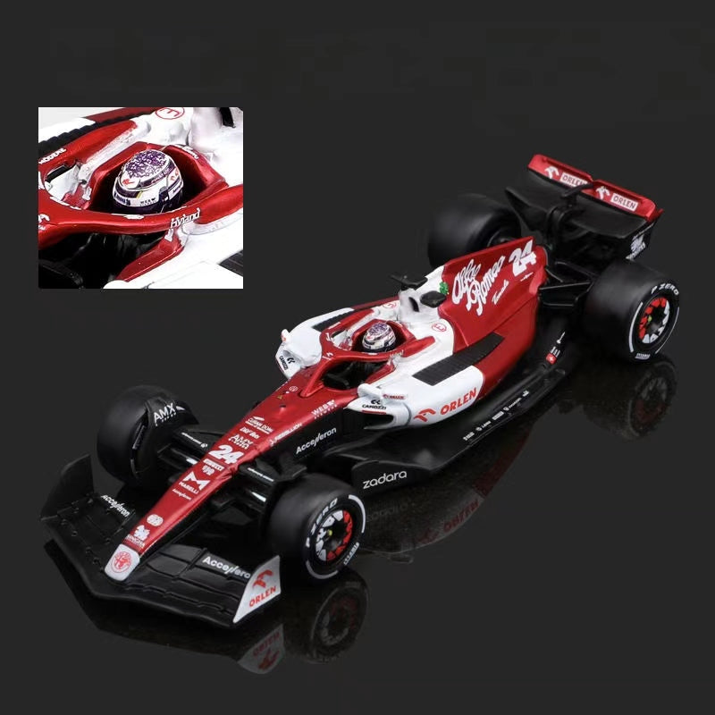 2022 Bburago F1 Alfa Romeo C42 #24 Guanyu Zhou #77 Valtteri Red Diecast Model 1:43